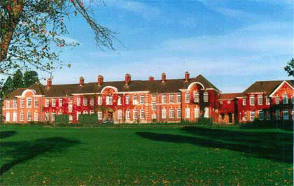Wrenn School, Wellingboroughhool